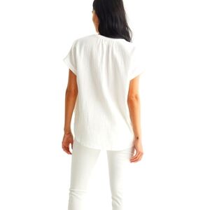Lucky Brand White never worn brand new shirt